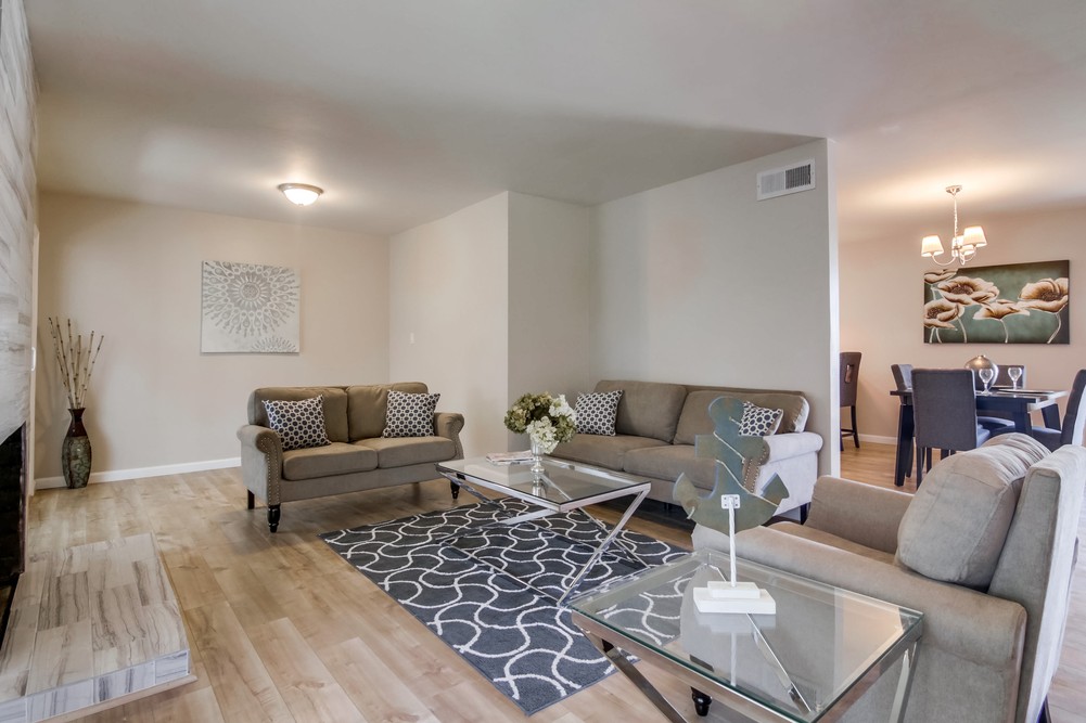 Virtual tour photo 6 of 37 for 4707 Berwick Dr