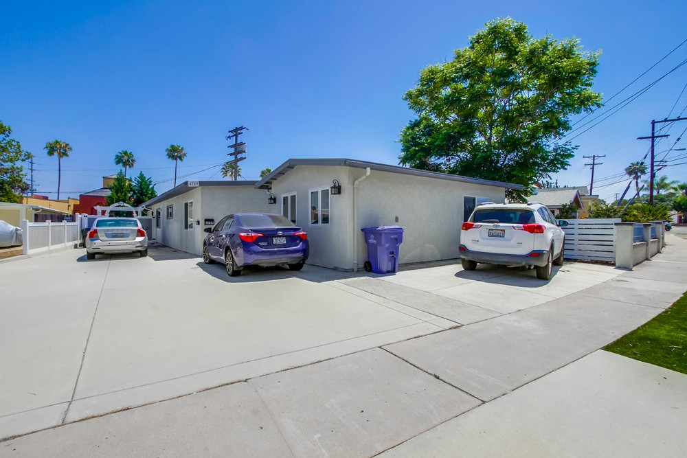 Virtual tour photo 1 of 48 for 4709 Conrad Ave