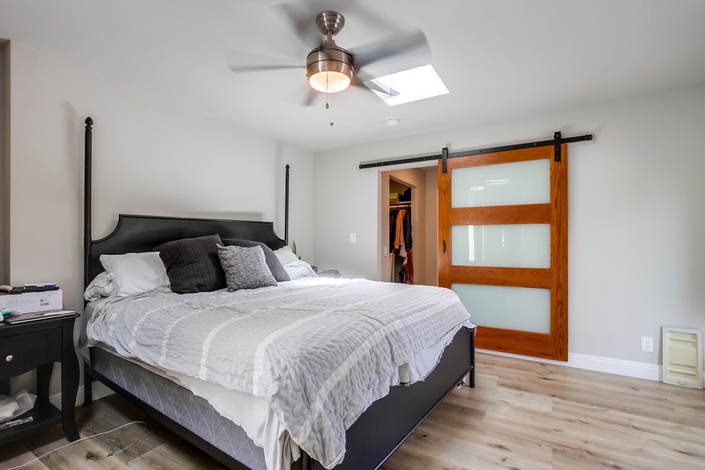 Virtual tour photo 19 of 48 for 4709 Conrad Ave