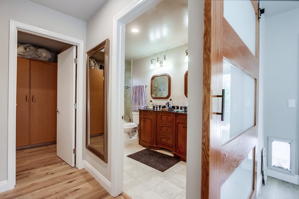 Virtual tour photo 22 of 48 for 4709 Conrad Ave