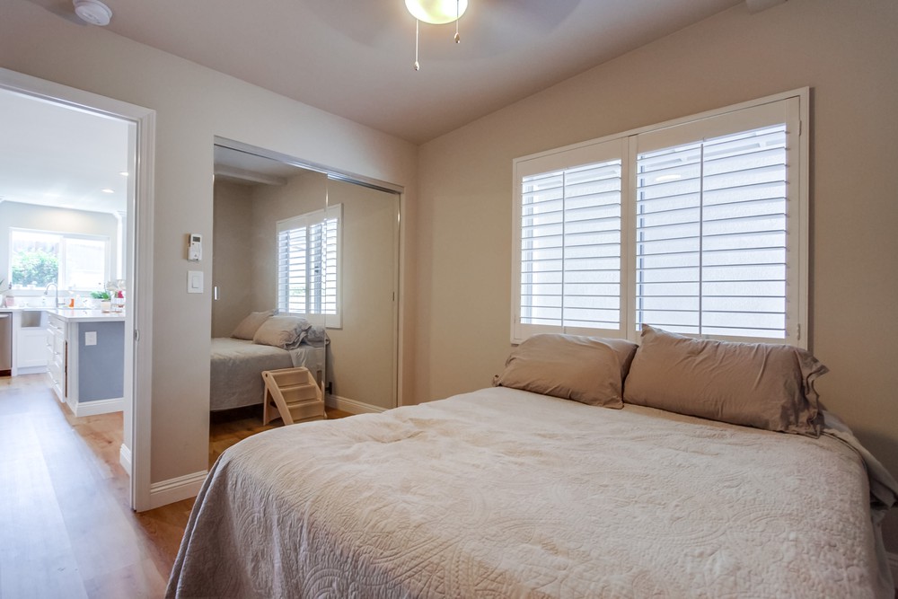 Virtual tour photo 28 of 48 for 4709 Conrad Ave