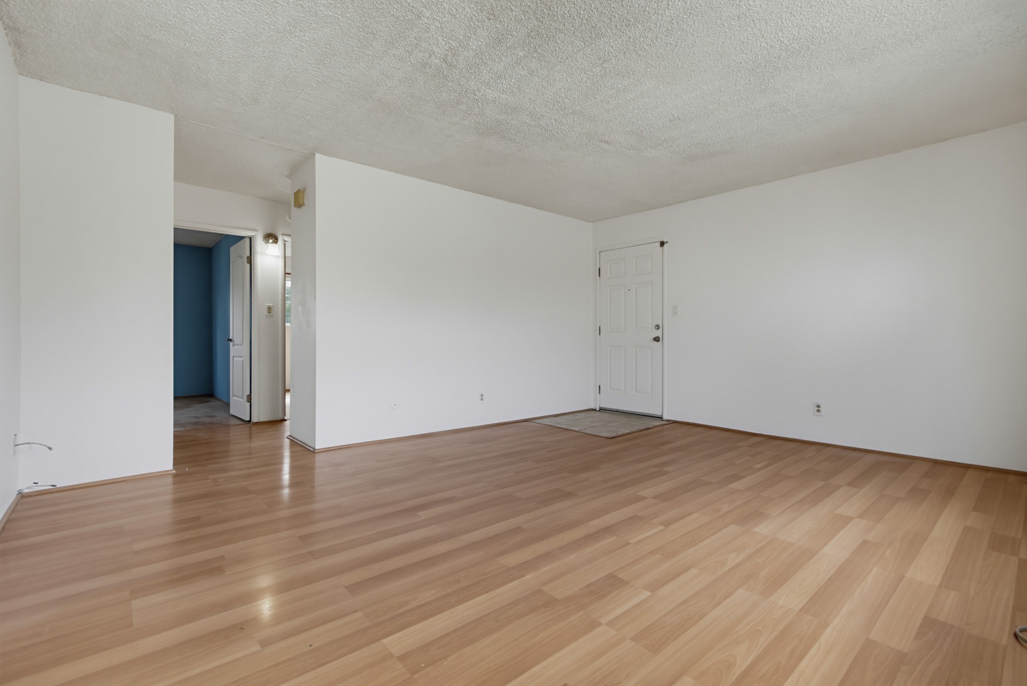 Virtual tour photo 7 of 34 for 471 Ballantyne St Unit 59