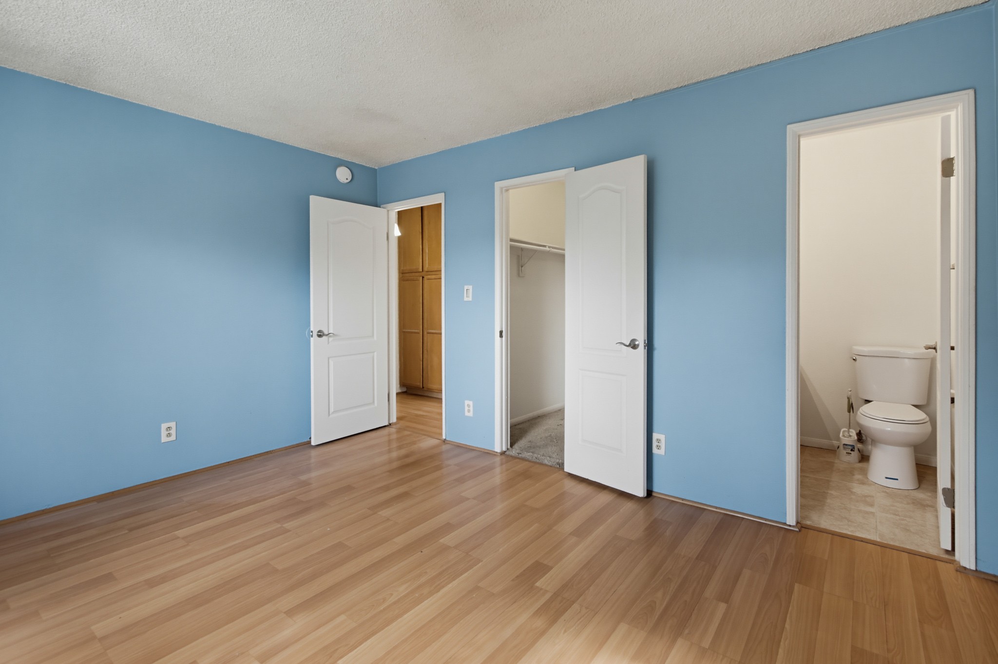 Virtual tour photo 16 of 34 for 471 Ballantyne St Unit 59