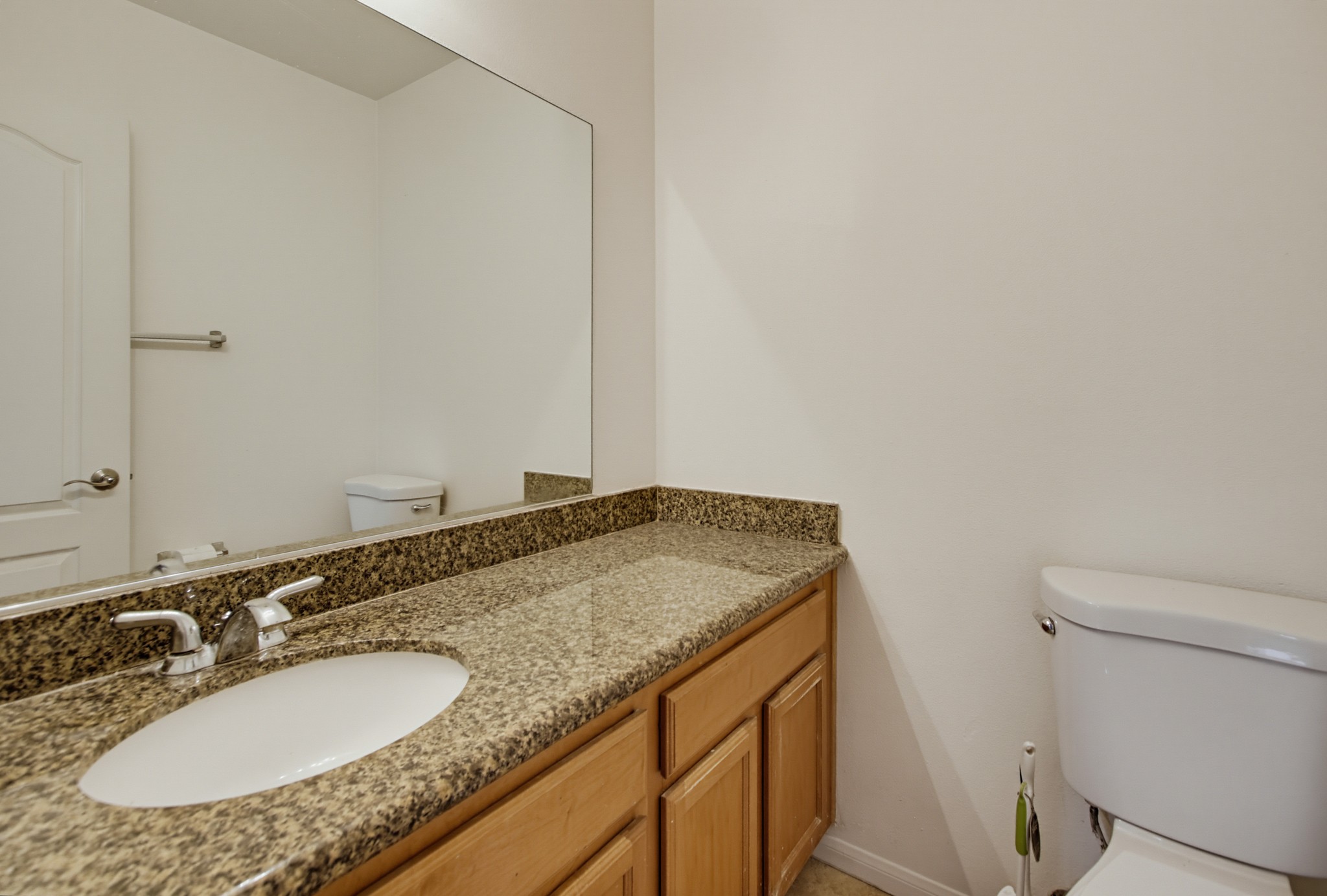 Virtual tour photo 18 of 34 for 471 Ballantyne St Unit 59