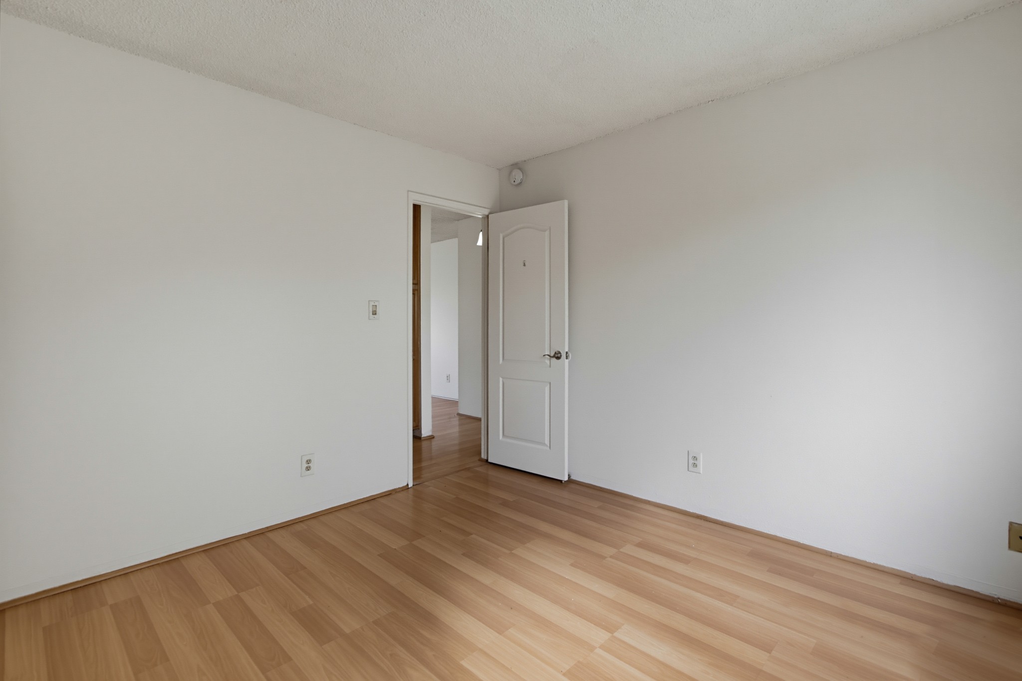 Virtual tour photo 22 of 34 for 471 Ballantyne St Unit 59