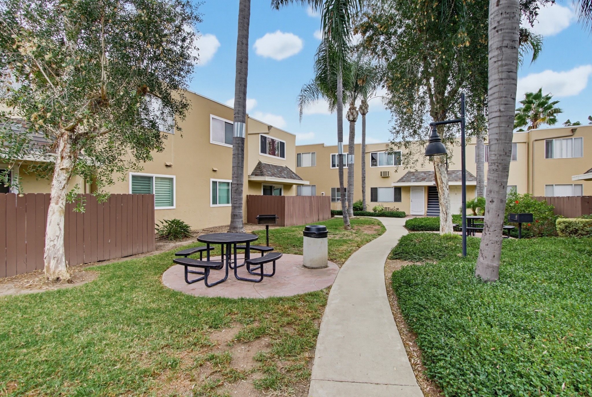 Virtual tour photo 26 of 34 for 471 Ballantyne St Unit 59