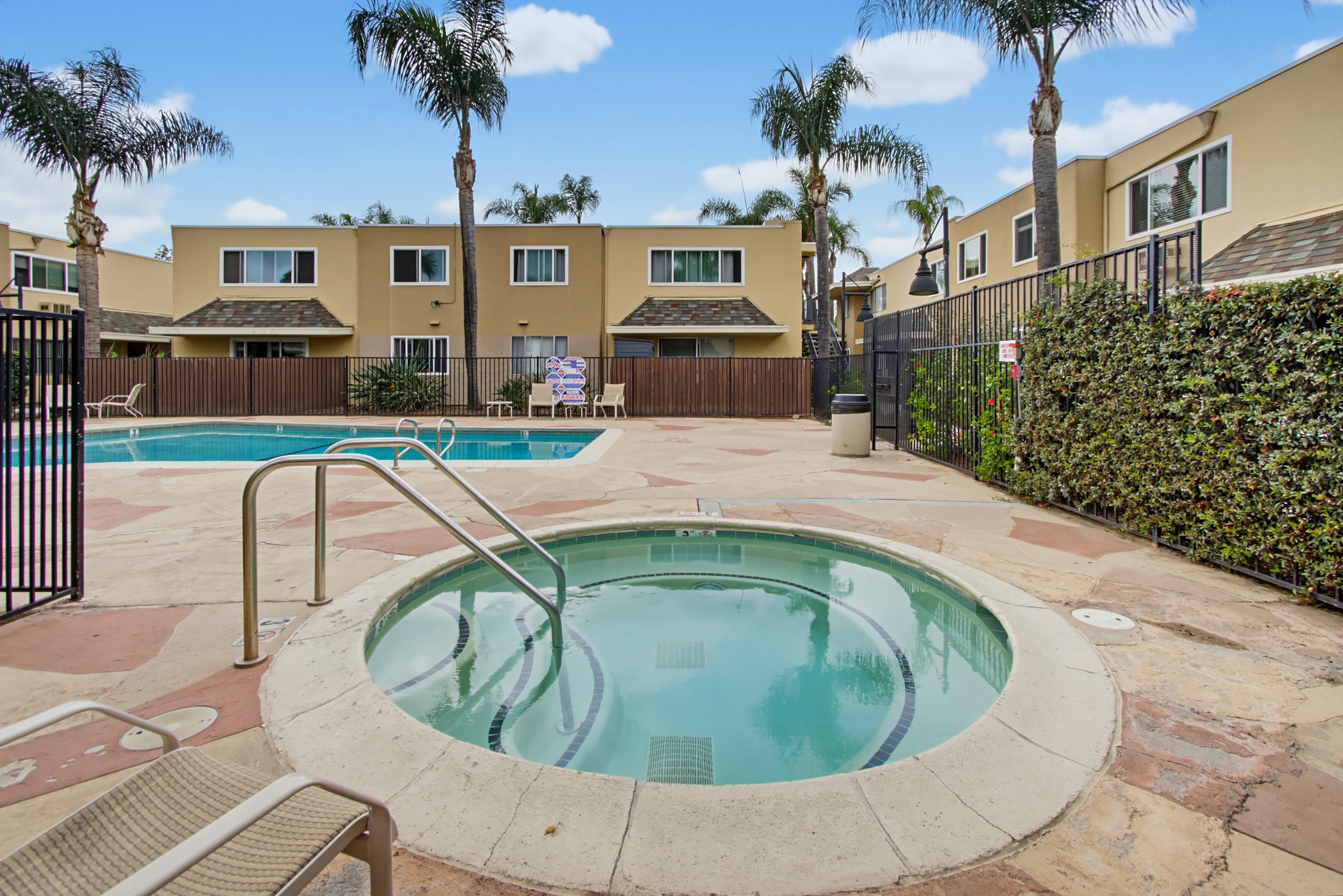 Virtual tour photo 30 of 34 for 471 Ballantyne St Unit 59
