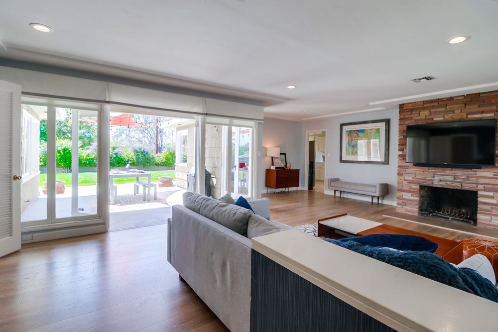 Virtual tour photo 10 of 51 for 4710 60th St