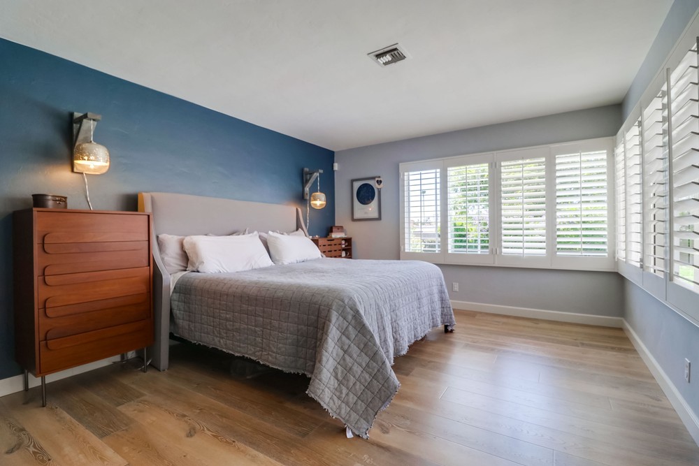 Virtual tour photo 32 of 51 for 4710 60th St