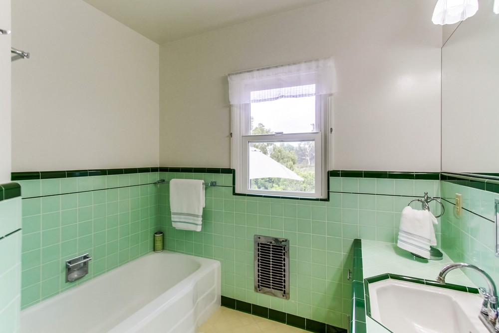 Virtual tour photo 30 of 42 for 4710 Adelphi Pl