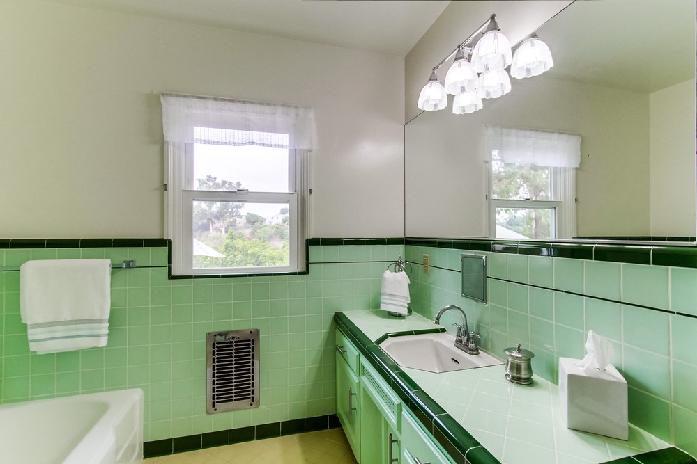 Virtual tour photo 31 of 42 for 4710 Adelphi Pl