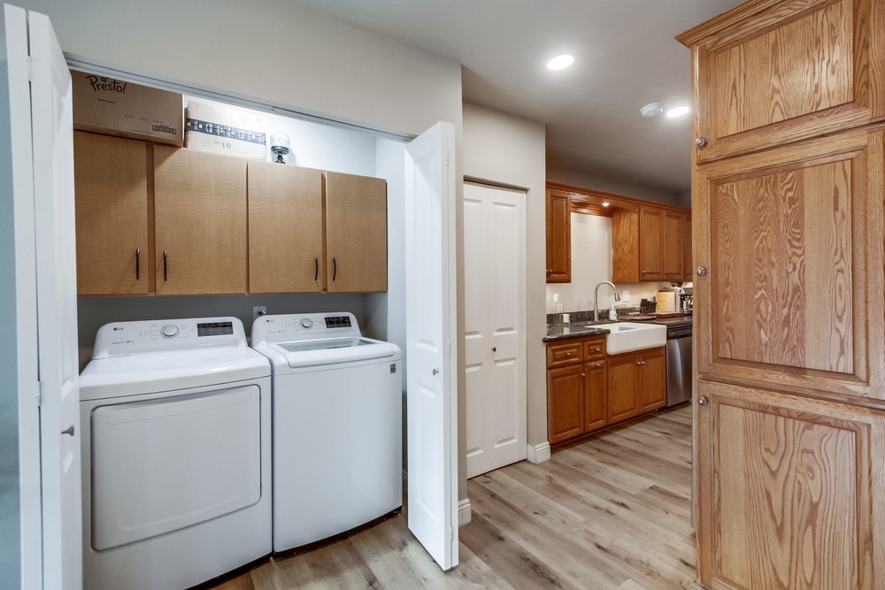 Virtual tour photo 12 of 34 for 4711 Conrad Ave