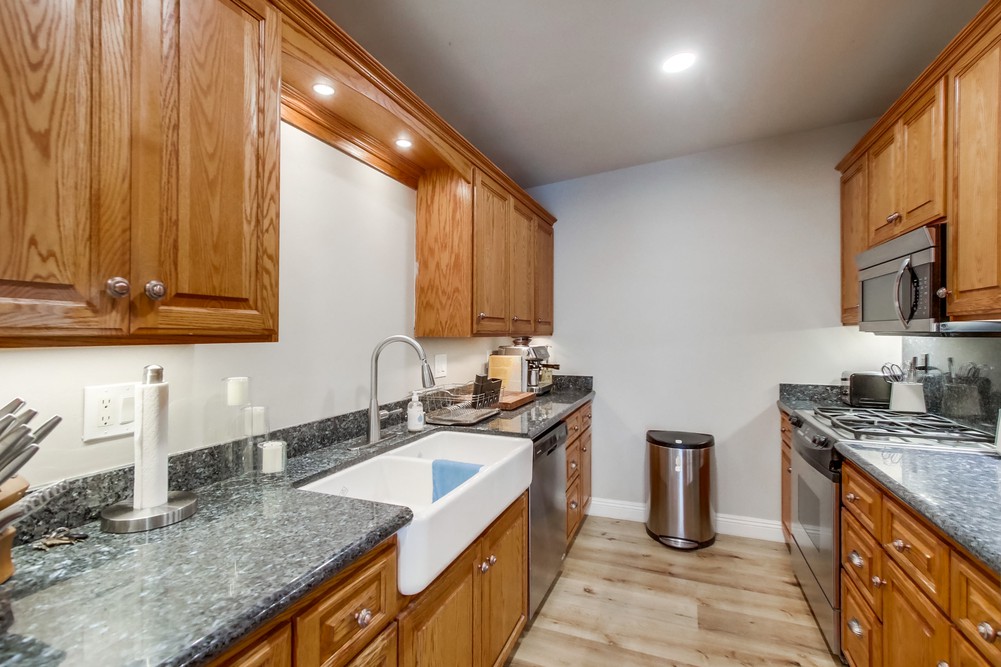 Virtual tour photo 13 of 34 for 4711 Conrad Ave