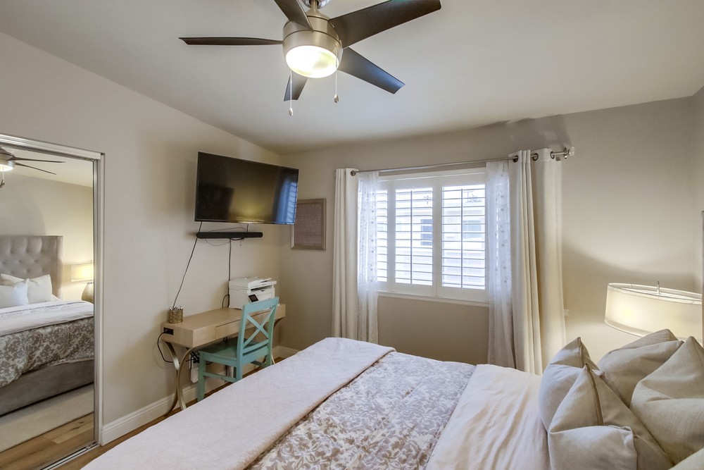 Virtual tour photo 16 of 34 for 4711 Conrad Ave