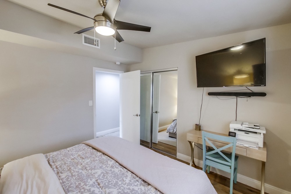 Virtual tour photo 17 of 34 for 4711 Conrad Ave