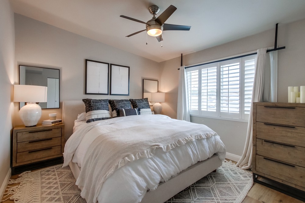 Virtual tour photo 22 of 34 for 4711 Conrad Ave
