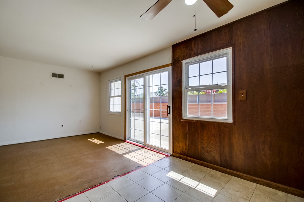 Virtual tour photo 14 of 43 for 4711 Mt Bigelow Dr