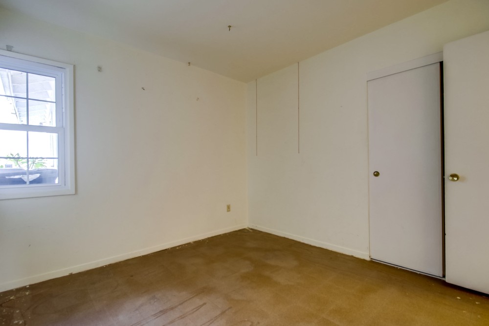 Virtual tour photo 28 of 43 for 4711 Mt Bigelow Dr