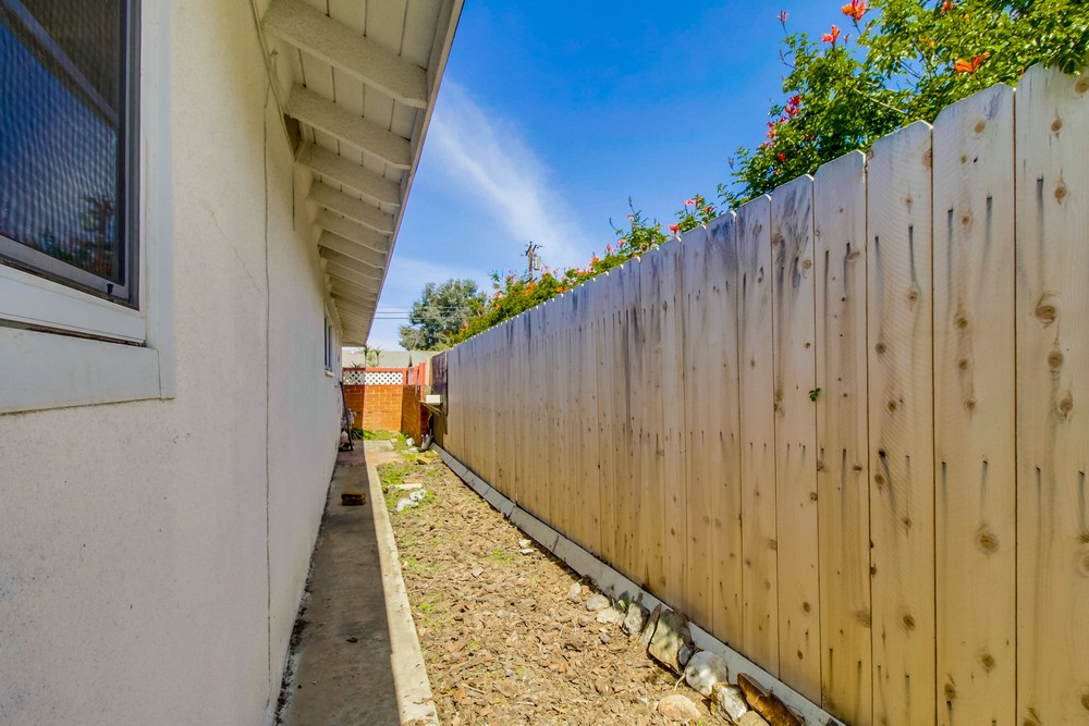 Virtual tour photo 37 of 43 for 4711 Mt Bigelow Dr