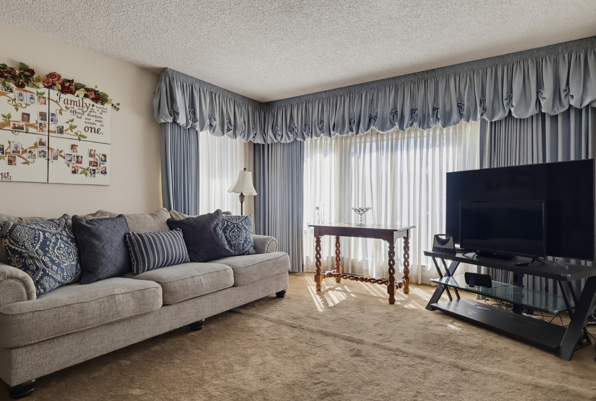 Virtual tour photo 9 of 50 for 4712 Montair Ave
