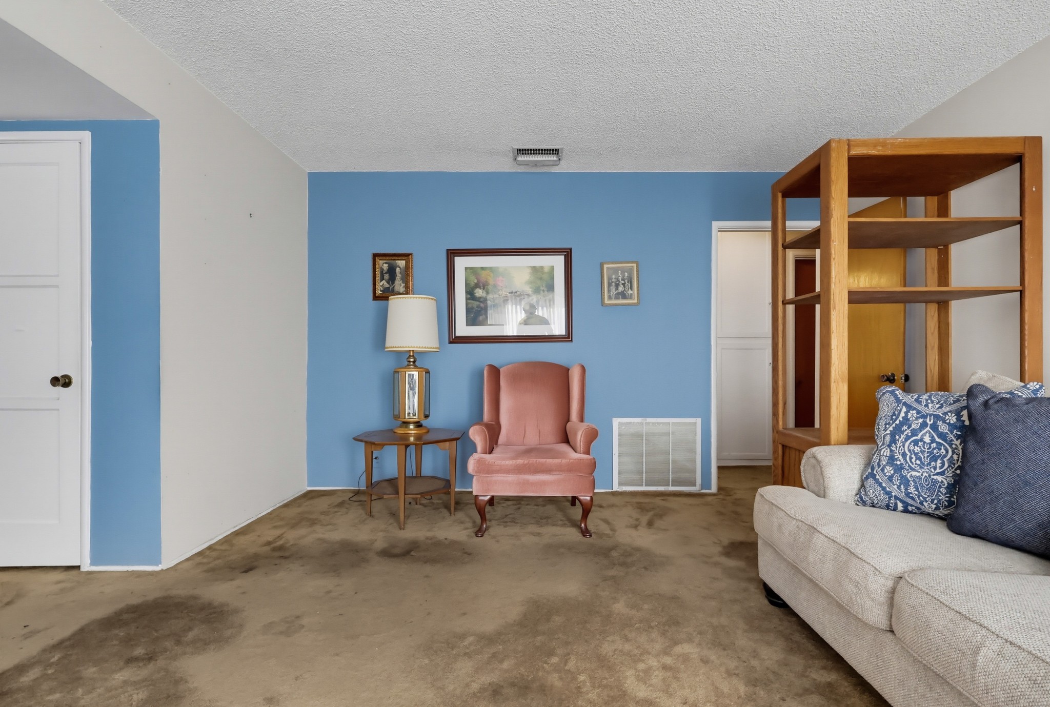 Virtual tour photo 11 of 50 for 4712 Montair Ave
