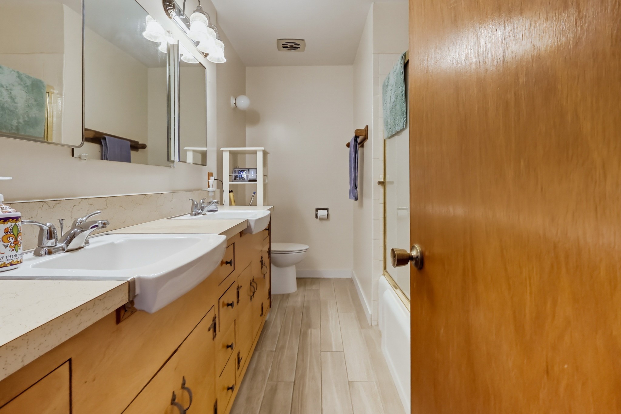 Virtual tour photo 33 of 50 for 4712 Montair Ave