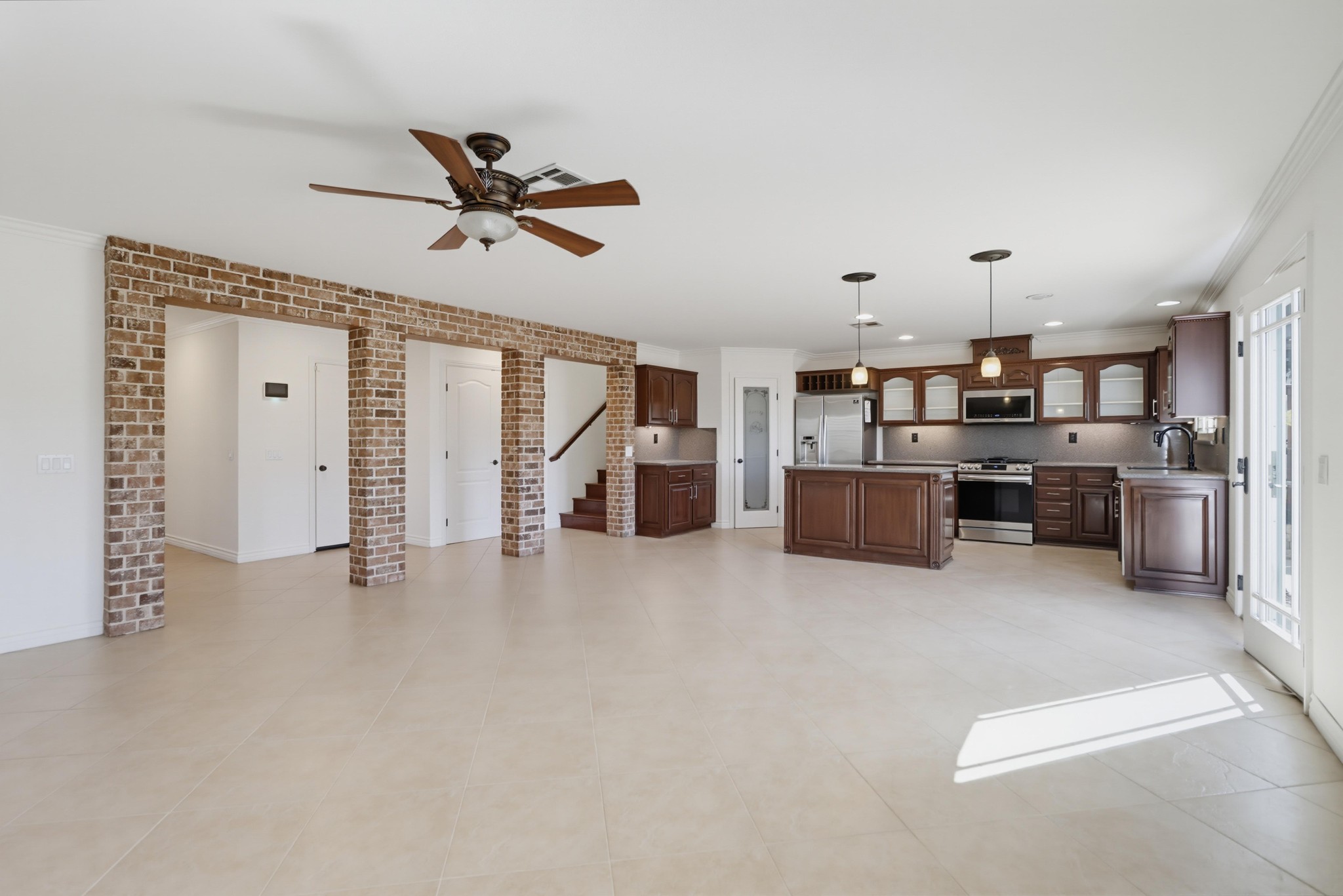 Virtual tour photo 8 of 54 for 4713 Hickok Point