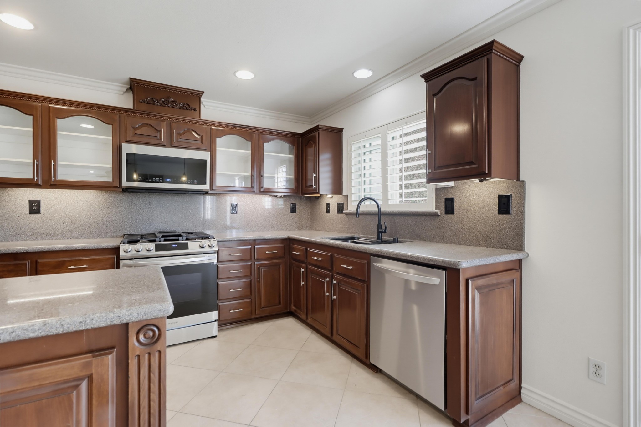 Virtual tour photo 10 of 54 for 4713 Hickok Point