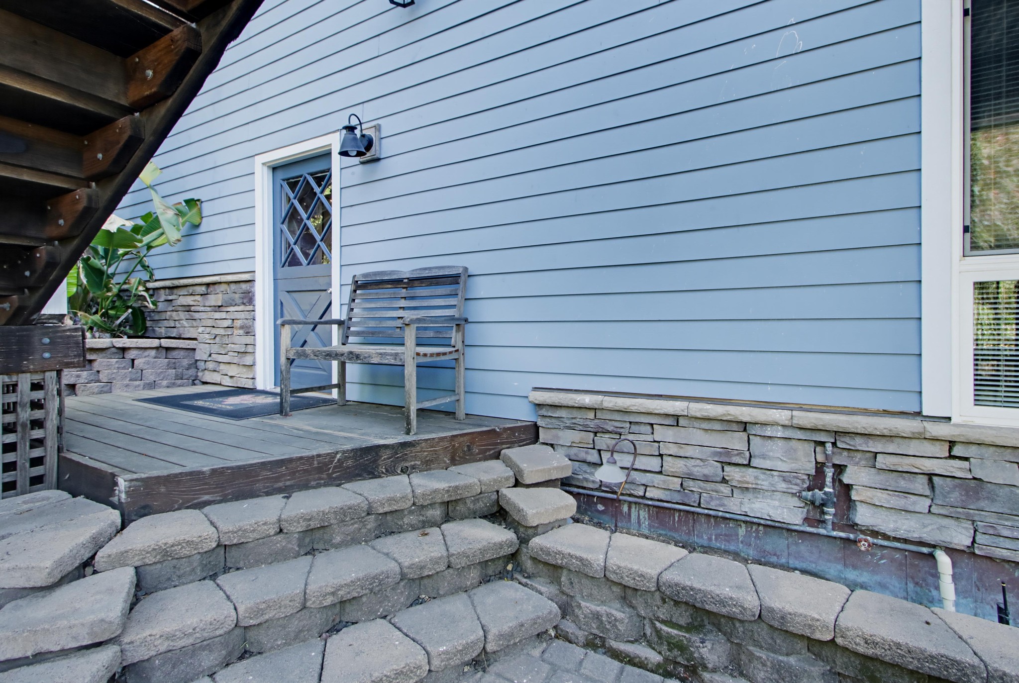 Virtual tour photo 49 of 78 for 472 E Kalmia St