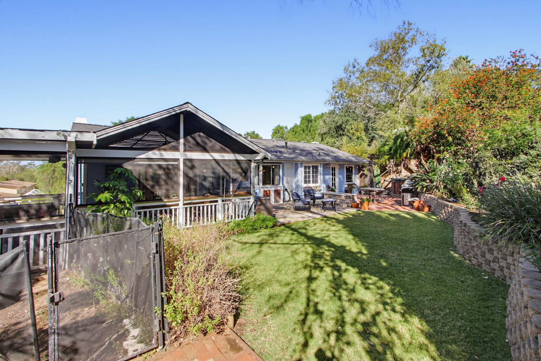 Virtual tour photo 54 of 78 for 472 E Kalmia St