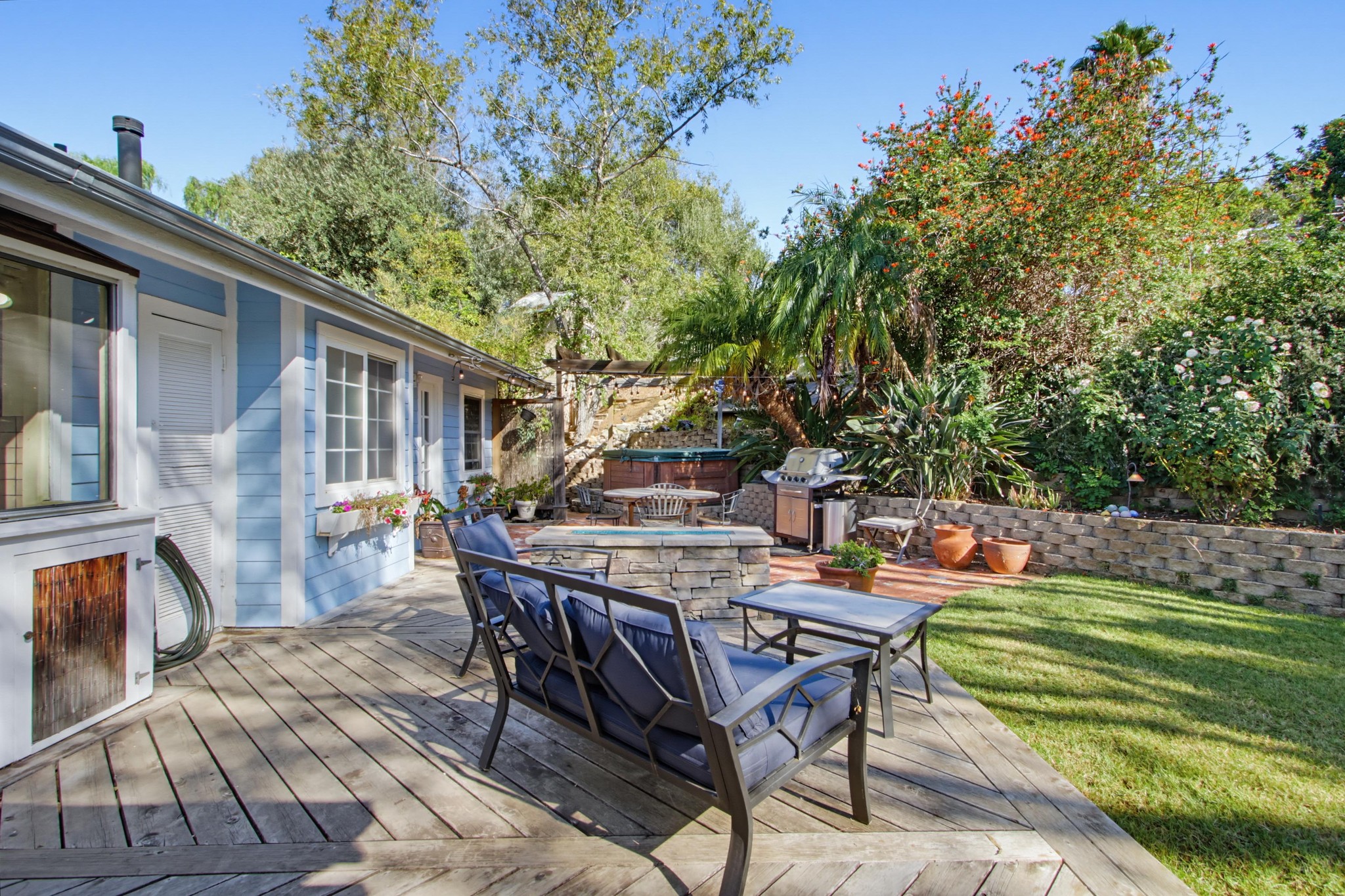 Virtual tour photo 63 of 78 for 472 E Kalmia St