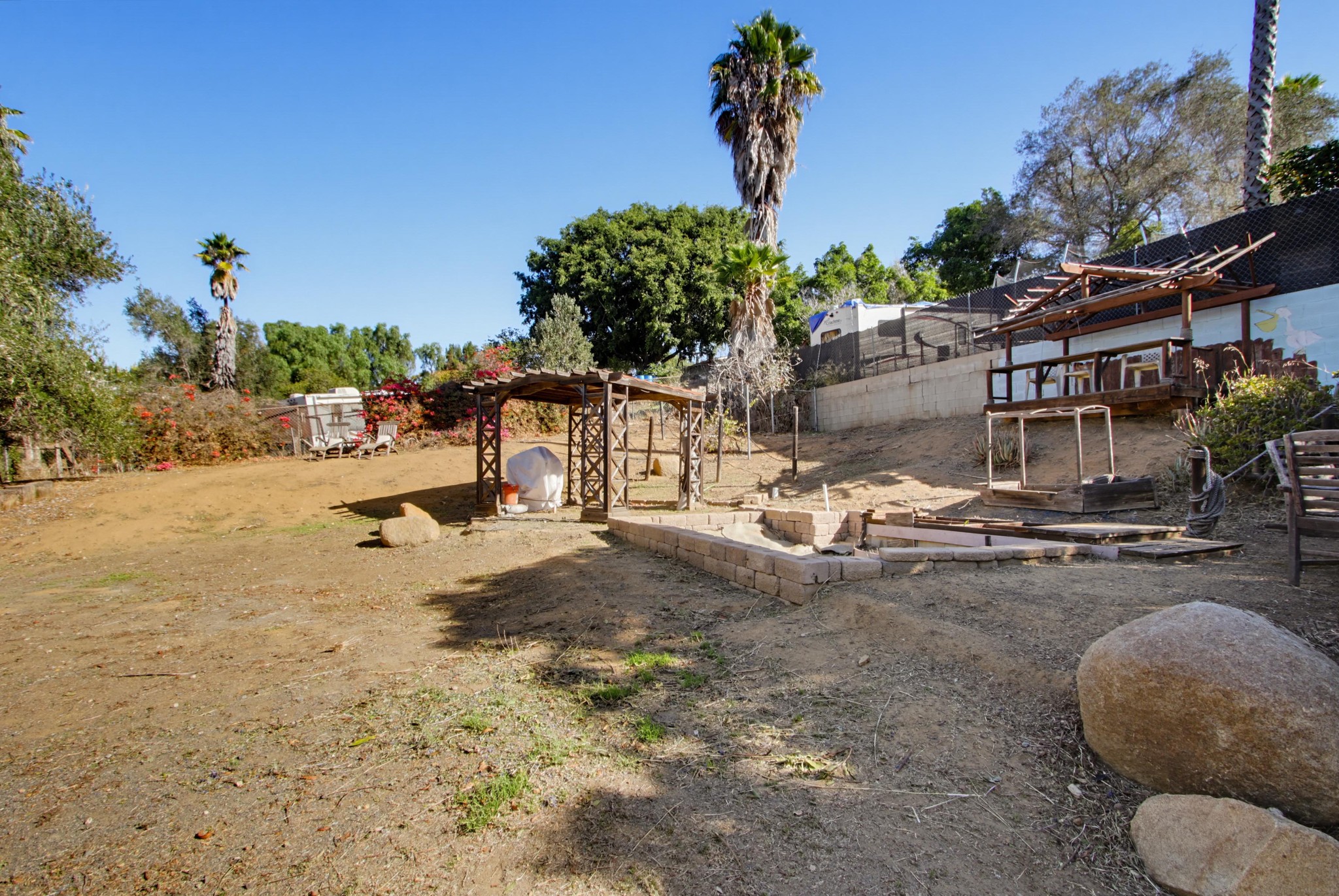 Virtual tour photo 73 of 78 for 472 E Kalmia St