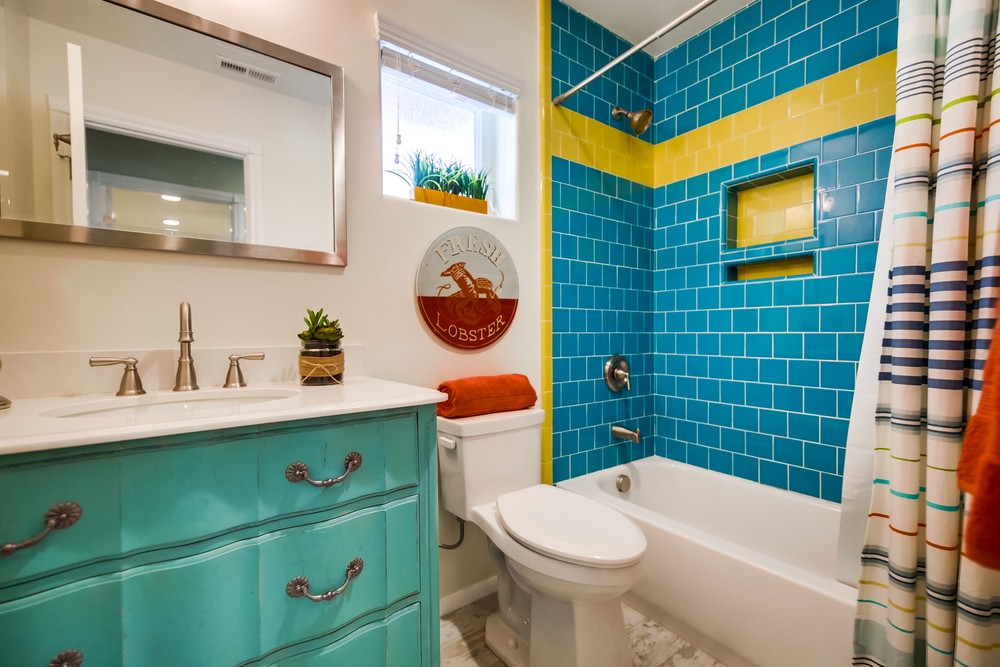 Virtual tour photo 23 of 57 for 4722 Del Mar Ave