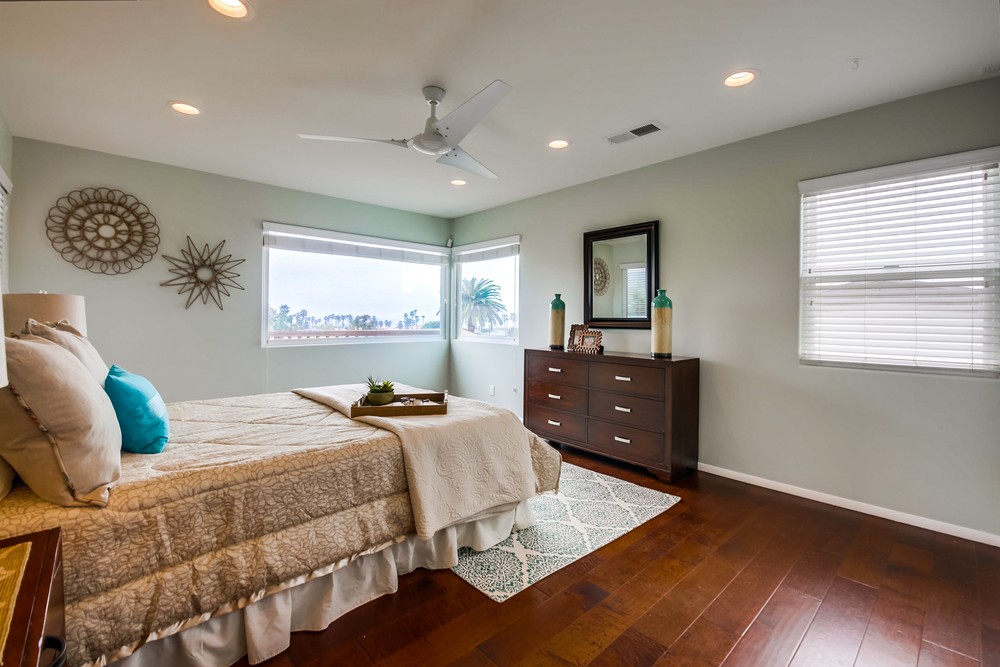 Virtual tour photo 30 of 57 for 4722 Del Mar Ave