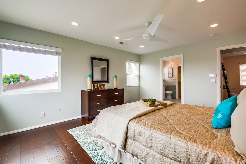 Virtual tour photo 33 of 57 for 4722 Del Mar Ave