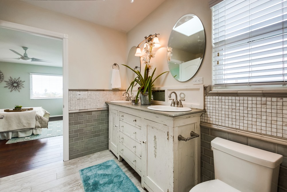 Virtual tour photo 36 of 57 for 4722 Del Mar Ave