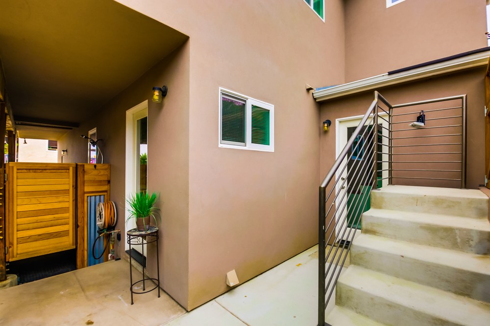 Virtual tour photo 56 of 57 for 4722 Del Mar Ave