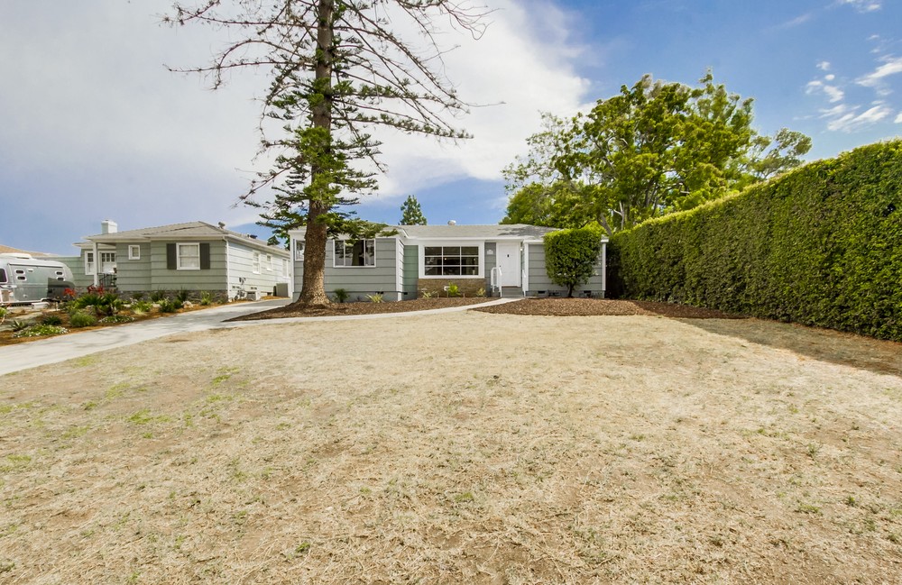 Virtual tour photo 4 of 51 for 4725 Jean Dr