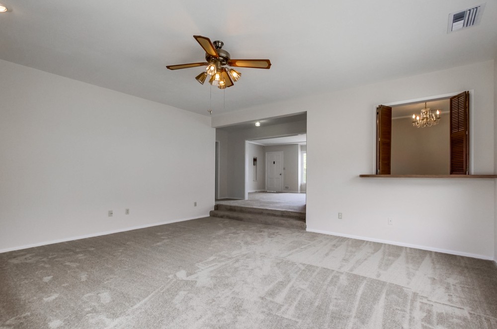 Virtual tour photo 14 of 51 for 4725 Jean Dr