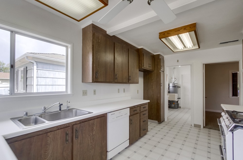 Virtual tour photo 25 of 51 for 4725 Jean Dr