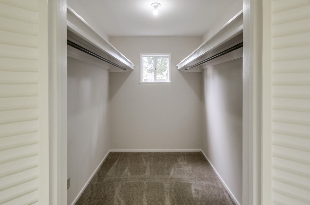 Virtual tour photo 38 of 51 for 4725 Jean Dr