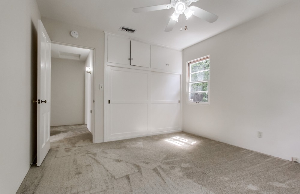 Virtual tour photo 40 of 51 for 4725 Jean Dr