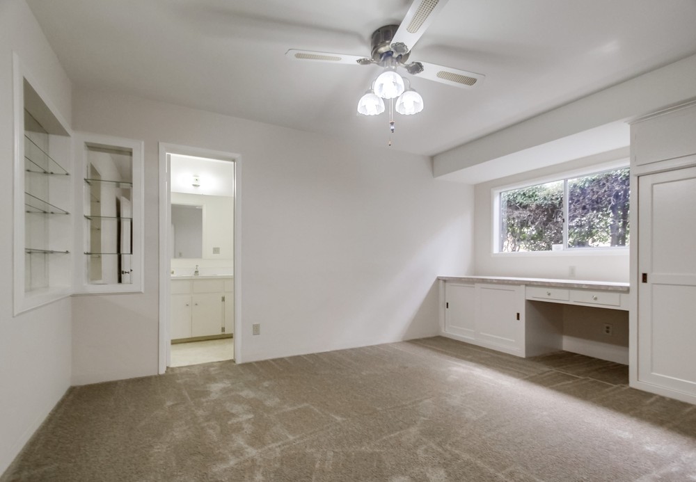 Virtual tour photo 41 of 51 for 4725 Jean Dr