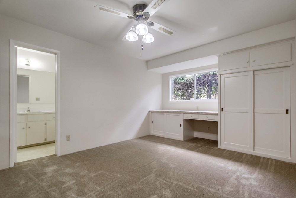 Virtual tour photo 42 of 51 for 4725 Jean Dr