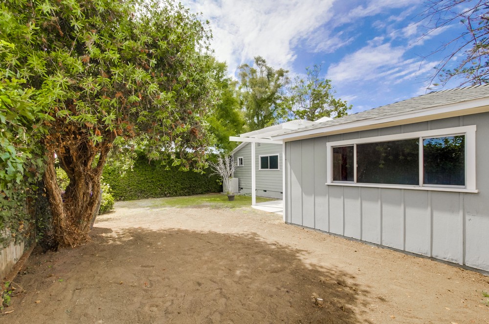 Virtual tour photo 48 of 51 for 4725 Jean Dr
