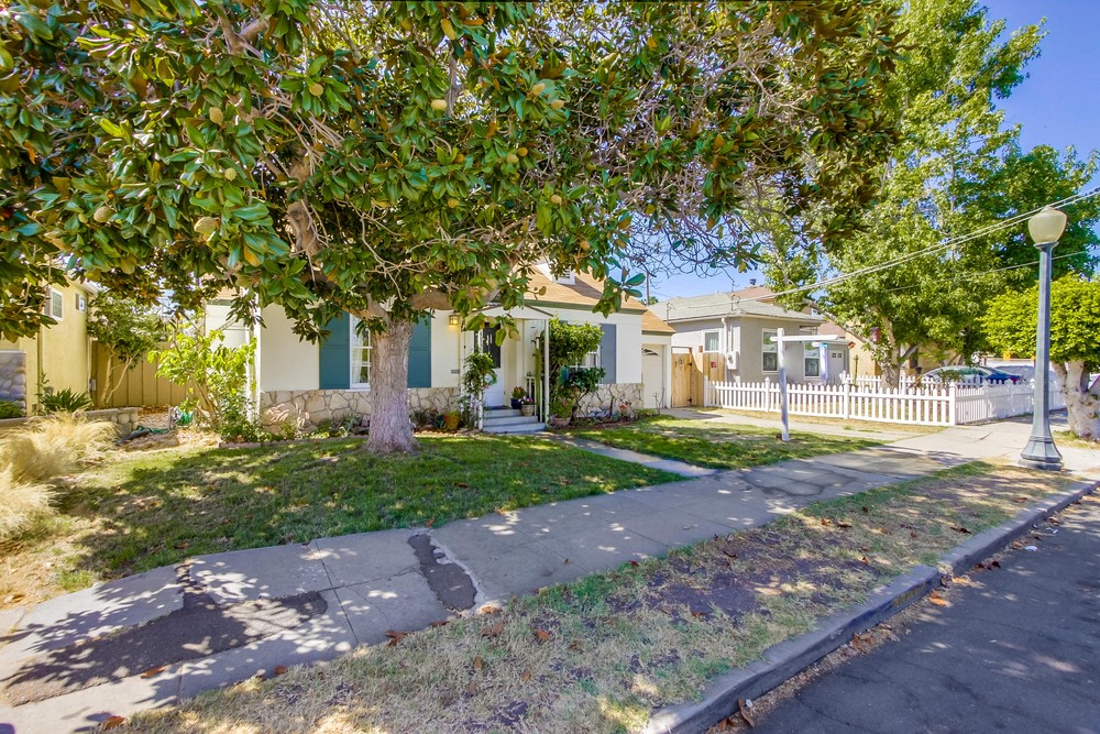Virtual tour photo 3 of 42 for 4730 67th St