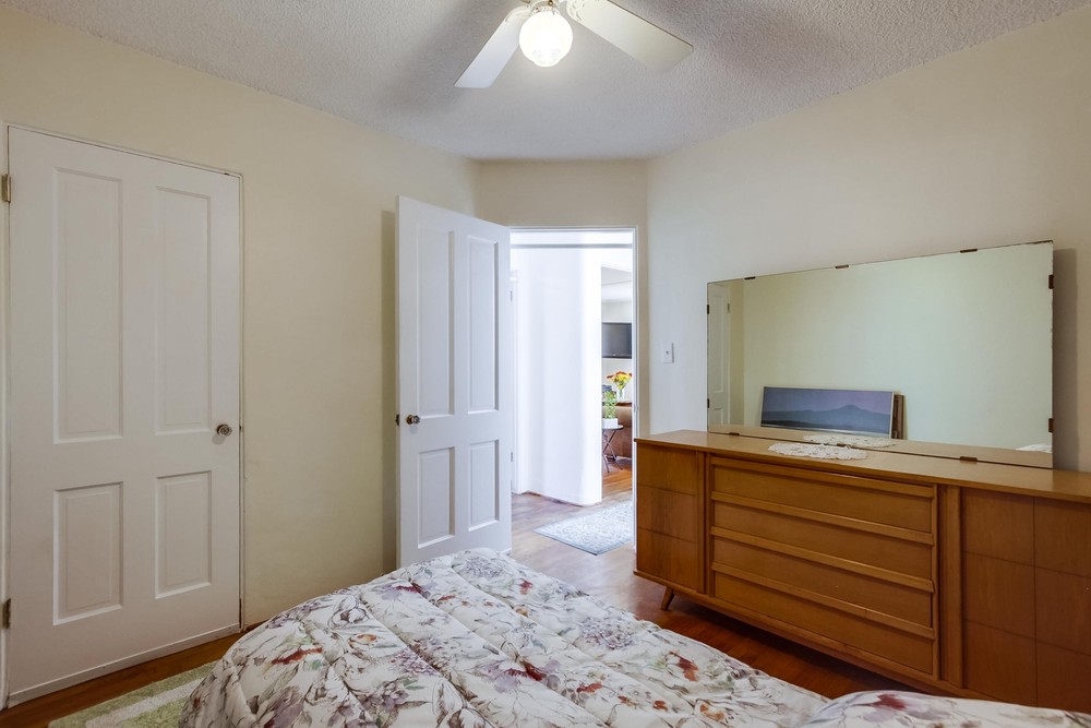Virtual tour photo 33 of 42 for 4730 67th St