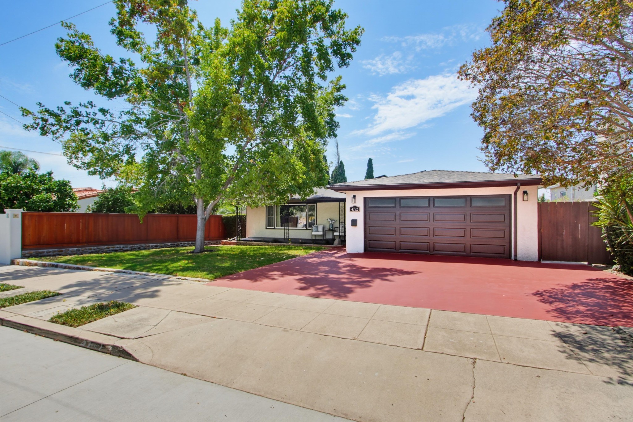 Virtual tour photo 4 of 62 for 4732 55th St
