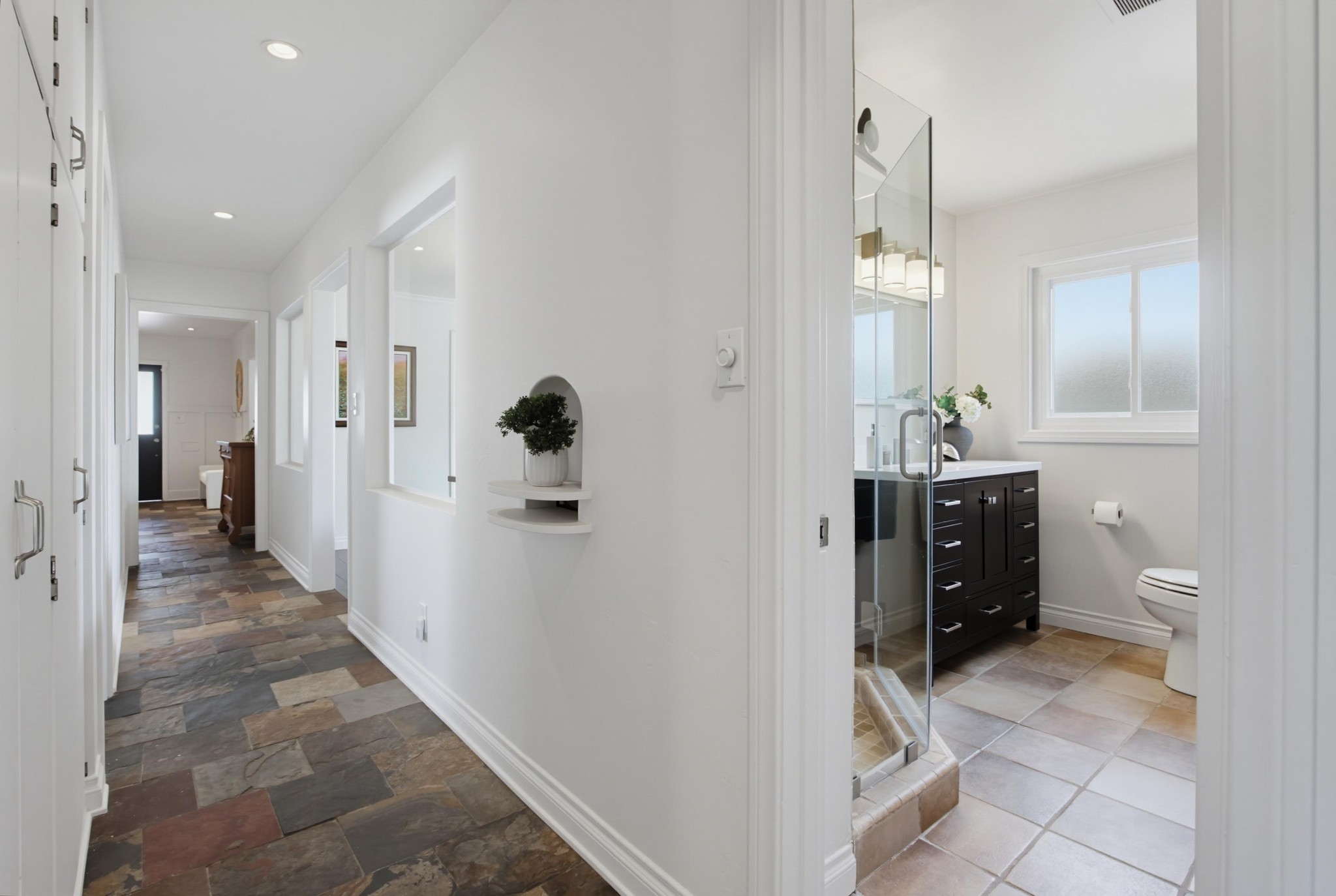 Virtual tour photo 46 of 62 for 4732 55th St