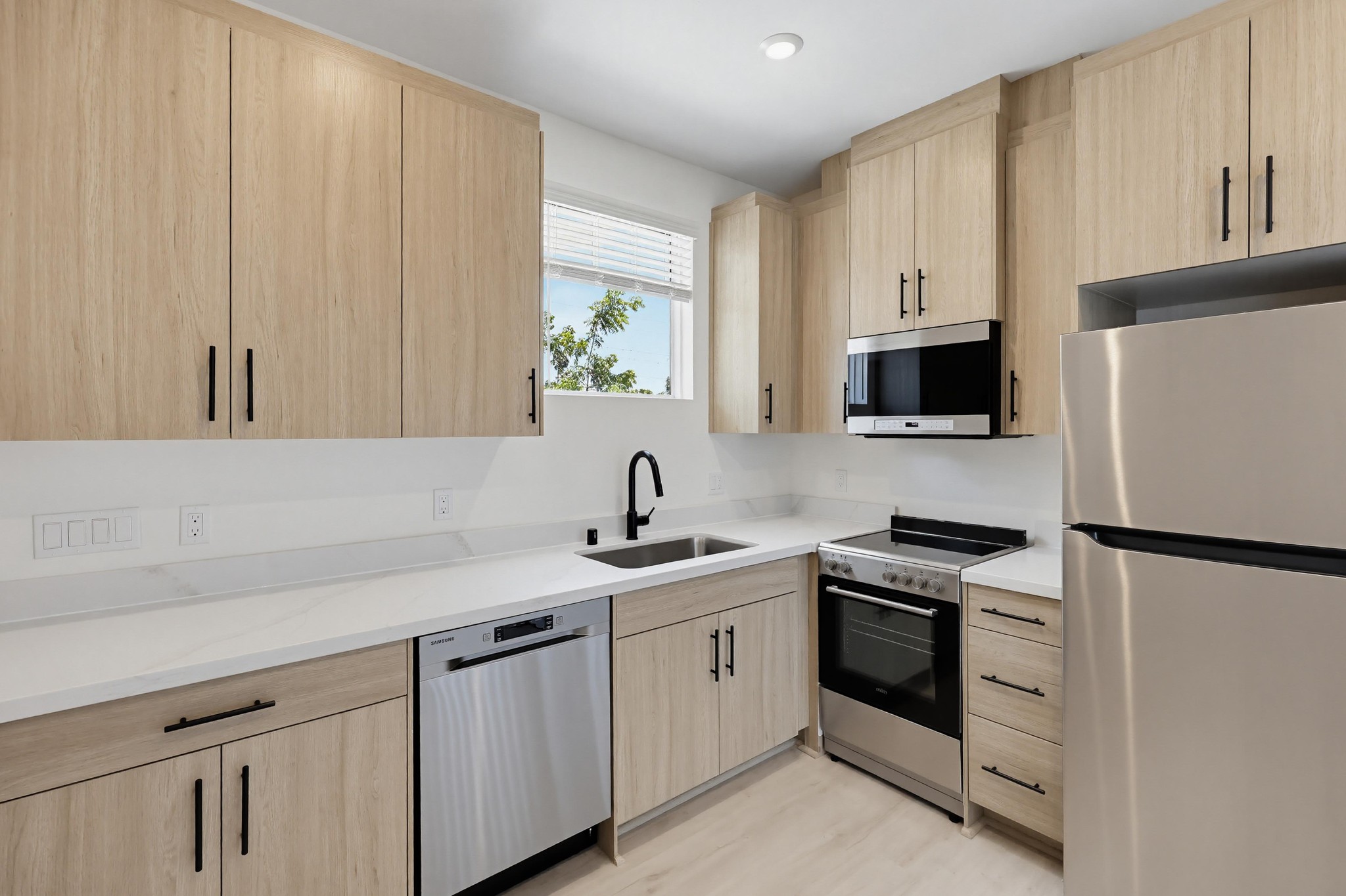 Virtual tour photo 10 of 31 for 4732 Utah St